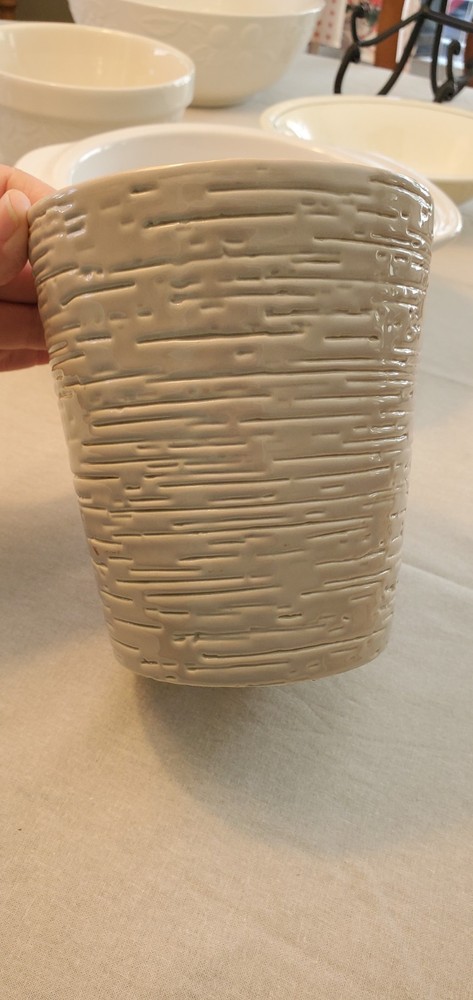 Light Tan Textured Ceramic Planter Pot
