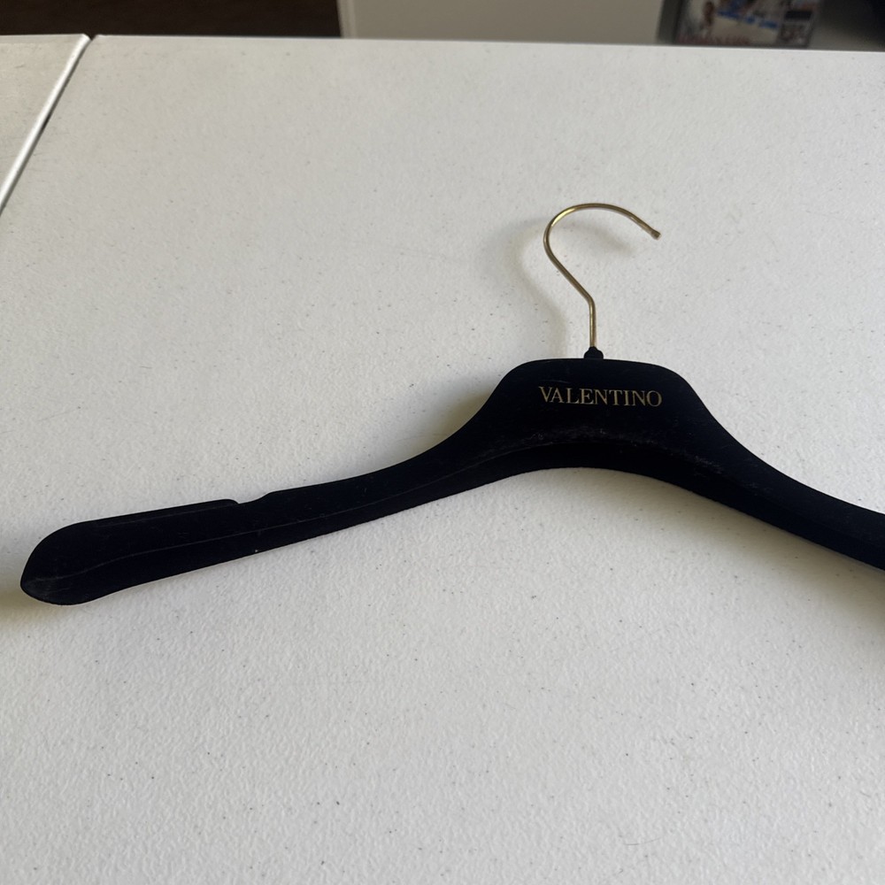 Authentic Luxury Hangar - Valentino,