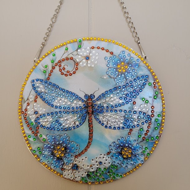 Diamond Dot Dragonfly Wall Hanging Completed