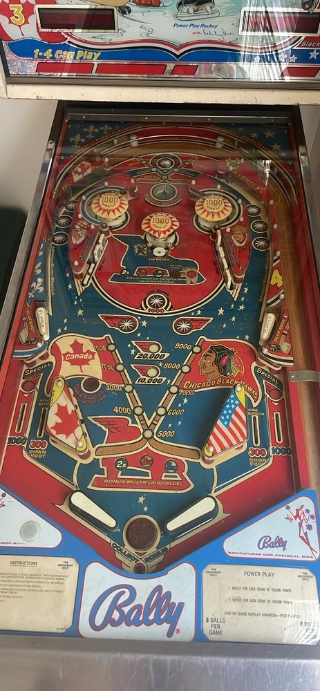 Vintage Bobby Orr Power Play Pinball Machine