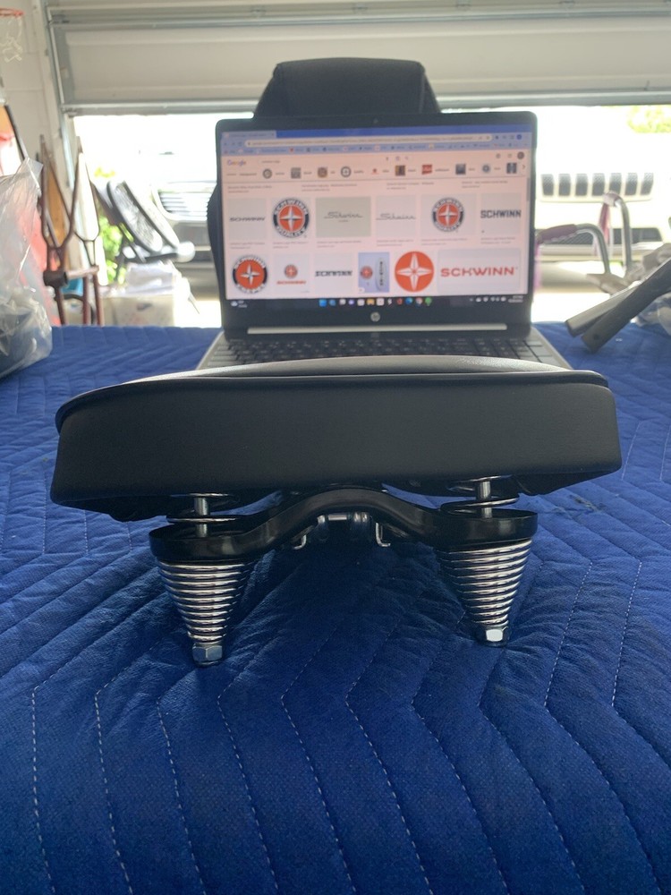 Classic Cruiser Bicycle Saddle / Seat