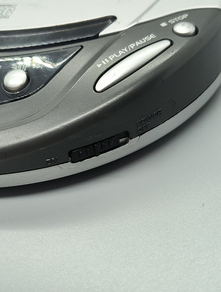 GPX Portable Compact Disc CD Player Discman C3851