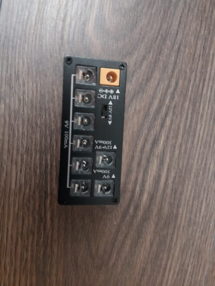 Caline Power Supply 18V with Cables