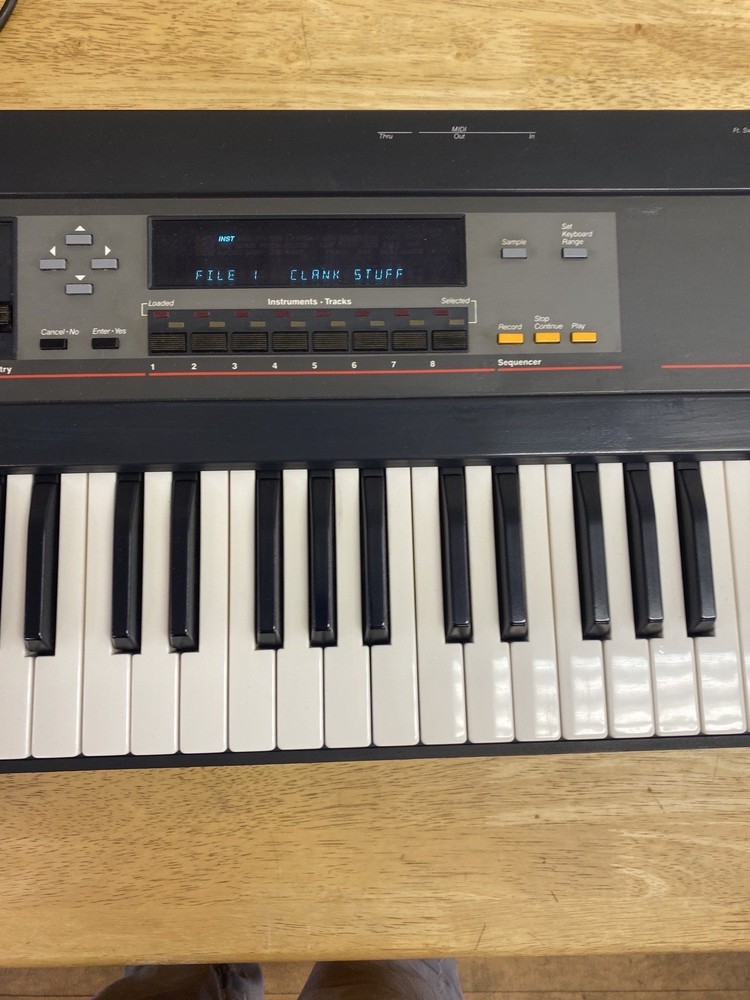 Ensoniq EPS Performance Sampler Keyboard