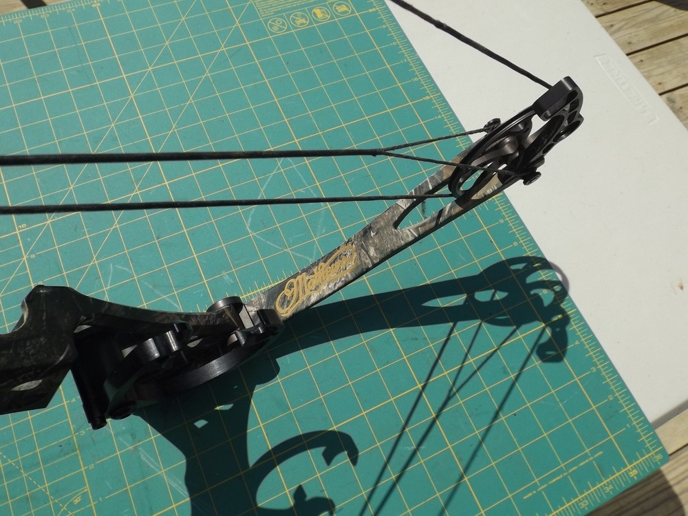 Mathew’s drenalin LD Compound Bow Equipped 70/30 SE3 RH
