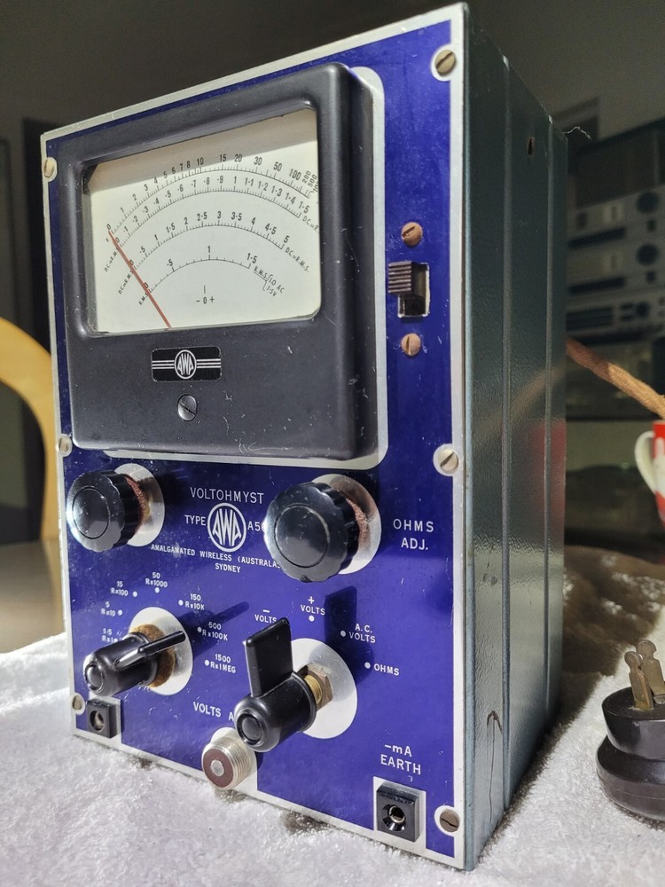 AWA Voltohmyst Type A56010