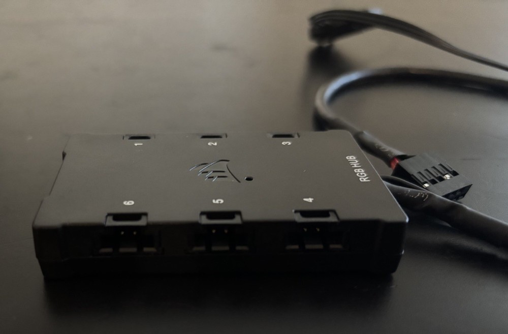 Corsair iCUE Lighting Node CORE Digital Fan RGB Lighting Controller