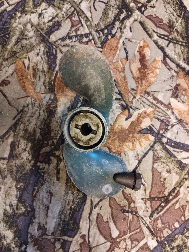 Mercury Propeller With Hardware 3345/ 3137