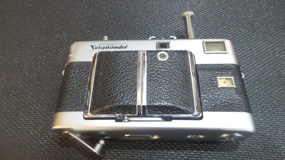 Vintage Vitessa Voightlander Camera With Case