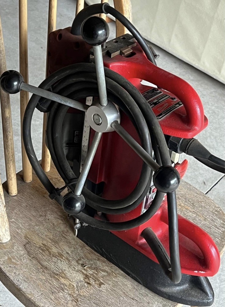Milwaukee Electromagnetic Drill Press