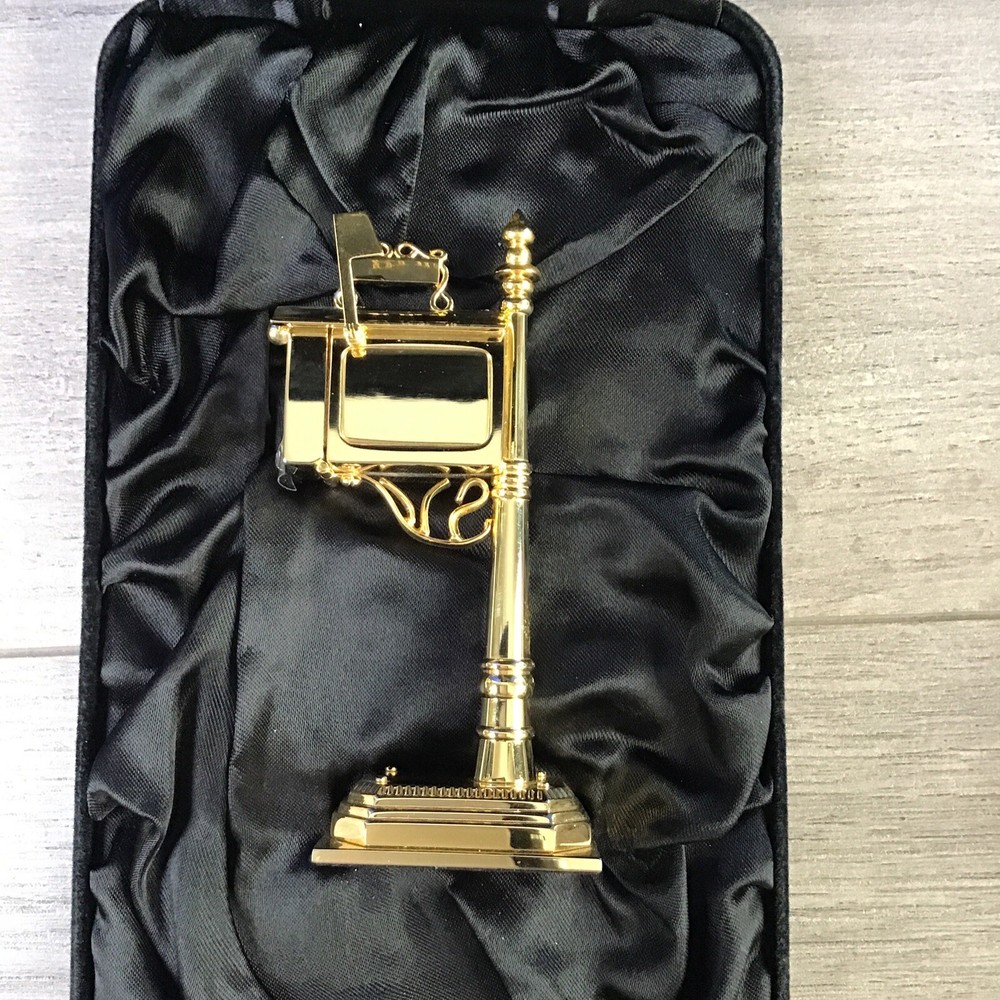BULOVA SOLID BRASS MINI MAILBOX CLOCK B0411 4"