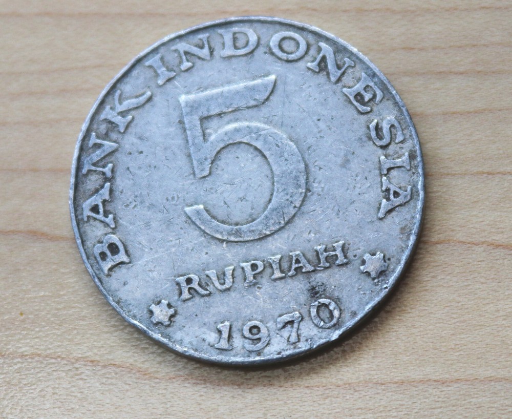1970 Indonesia 5 Rupiah Black Drongo Bird