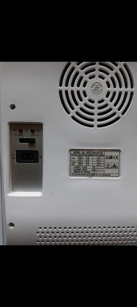 Personal Mini Fridge Black Cooler Warmer 150-32147
