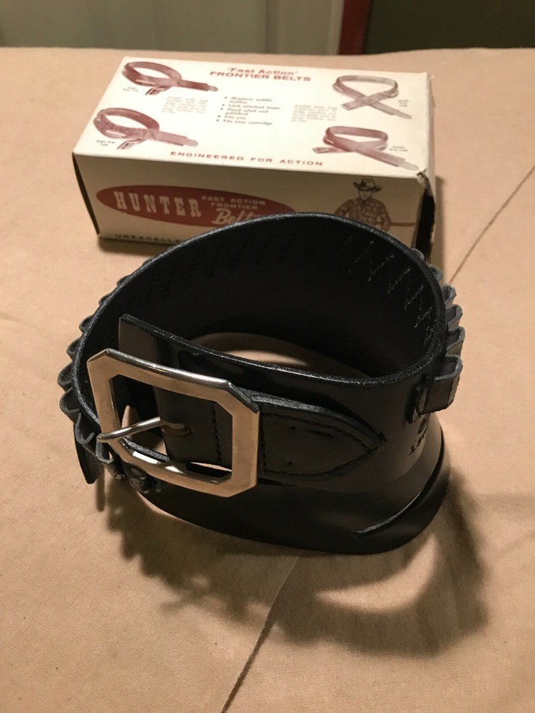 NOS Hunter Buscadero Style Size Small Belt w/ Shell Loops