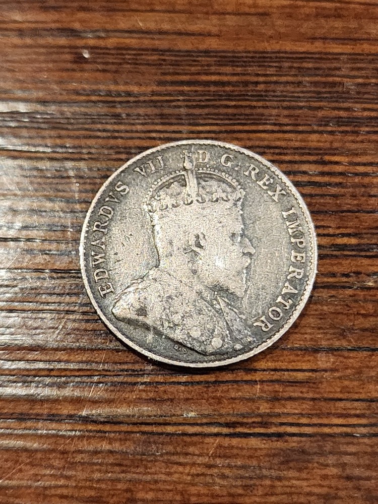 1902 Canada 10 Cents Silver Coin