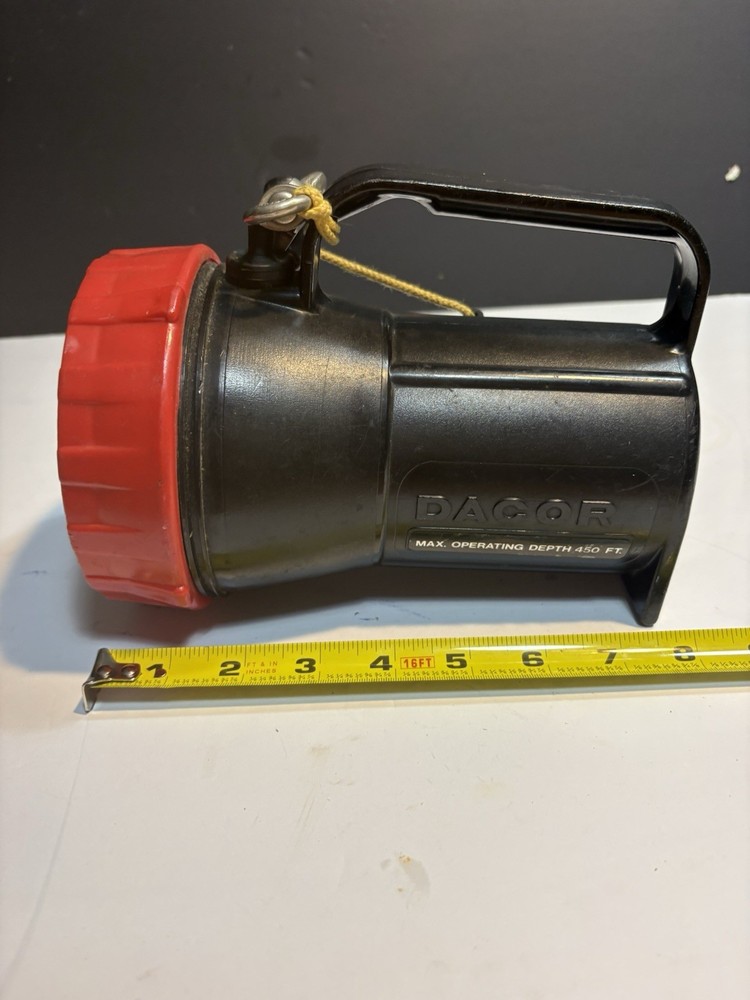 Vintage Dacor Scuba Diving UL-700 Underwater Flashlight. Untested
