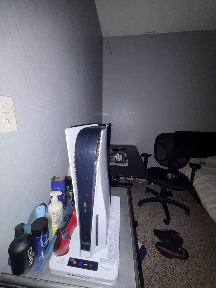 Sony PlayStation 5 Console Stand, Controller & Charging Dock Bundle