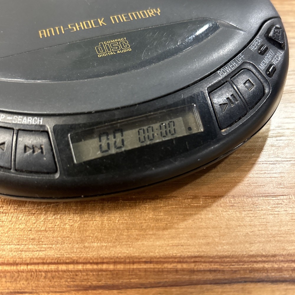 Panasonic SL-S200 Portable CD Player TESTED!