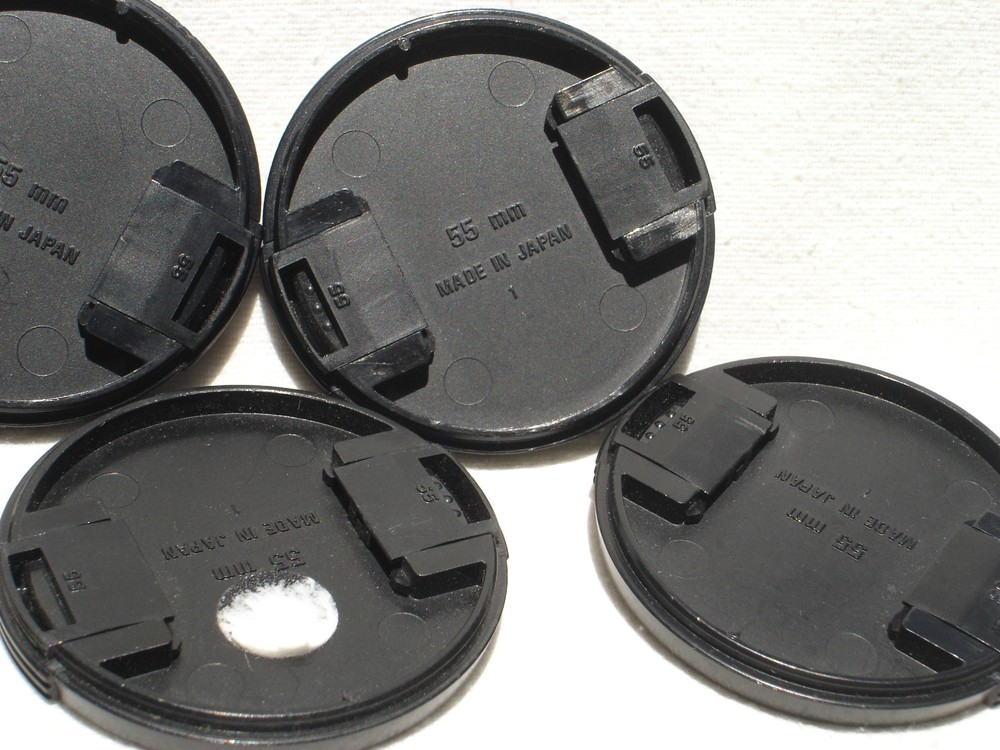 one QUANTARAY 55mm plastic front lens cap Japan