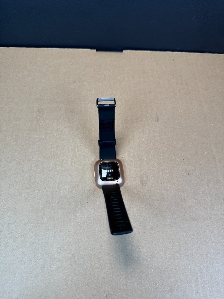 Fitbit Versa 2 Activity Tracker Gold Smart Watch MN: FB507 With Charger