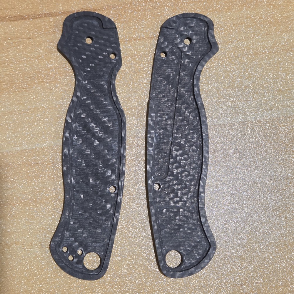 Suingab Custom CF Scales w/Radius Edge for Spyderco Paramilitary 2