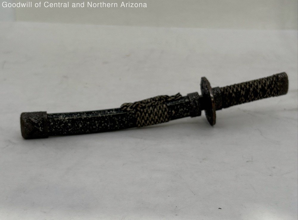 Miniature Decorative Dagger 12'
