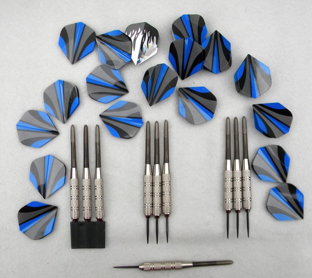 10 Bullseye darts, 21 grams