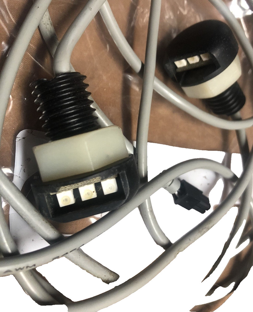 Sloan 2 Plastic Mount 3 LED Each With Daisy Chain