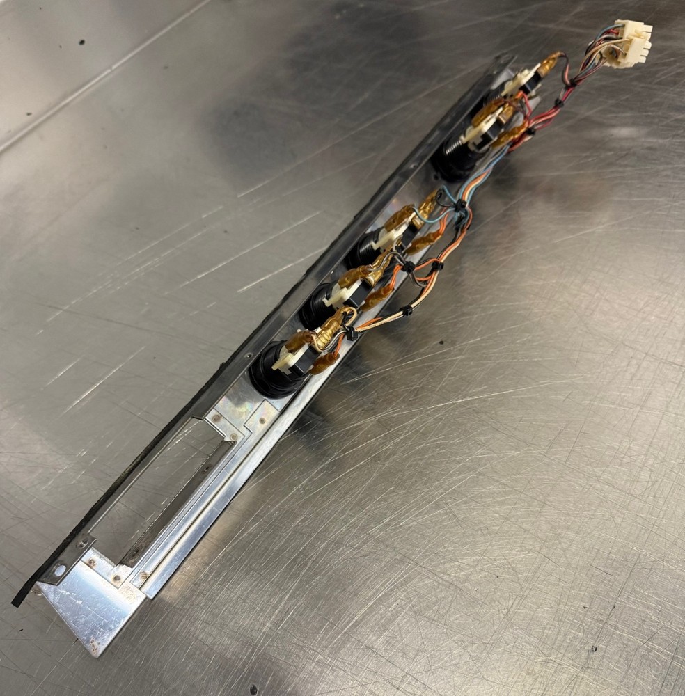 CDS Universal Button Panel – Slot Machine Control Assembly (Untested)