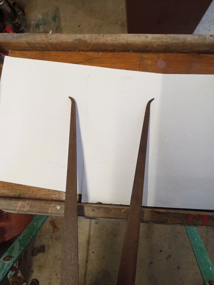 25" inside/outside caliper with a memory feature.