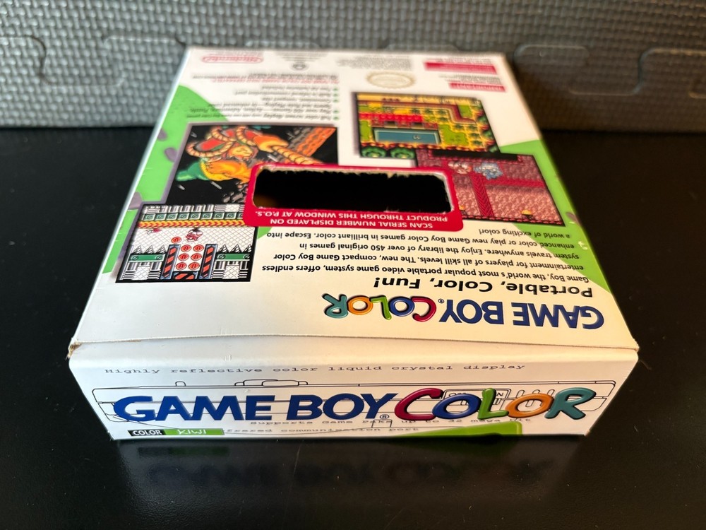 1999 Game Boy Color (KIWI) - Empty custom design display box