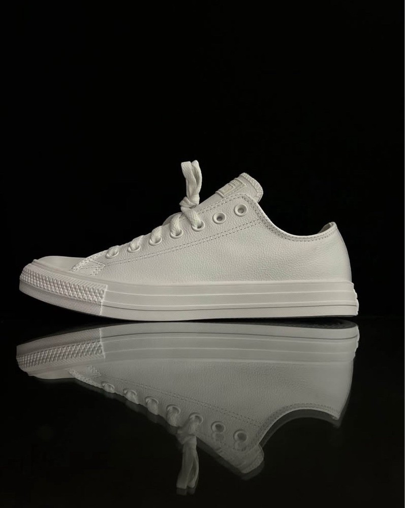 Converse LOWTOP leather $60 OBO