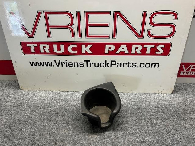 PETERBILT S67-6000 RECEPTACLE-CUP HOLDER