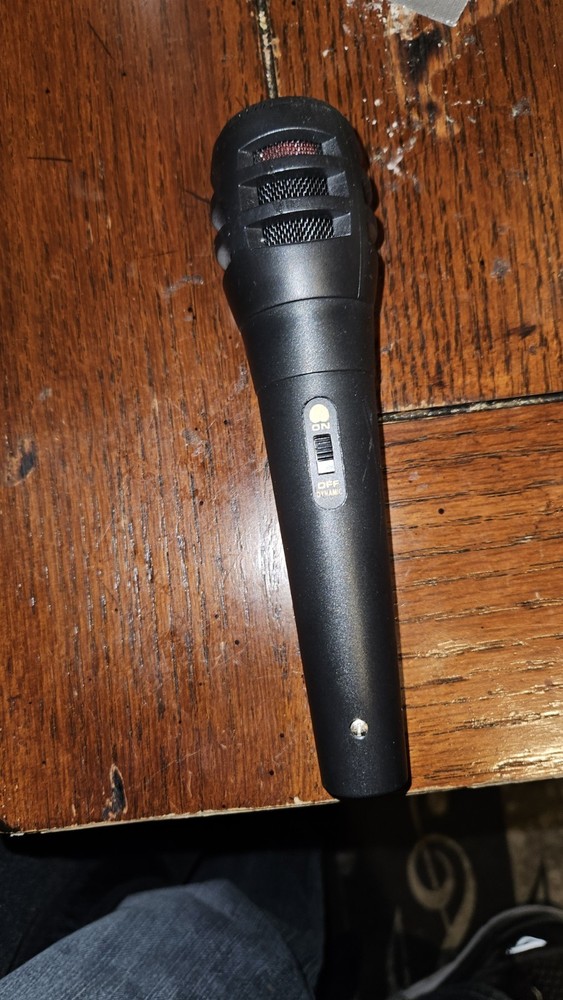 DYNAMIC VOCAL MICROPHONE Unbranded/Generic For Karaokee