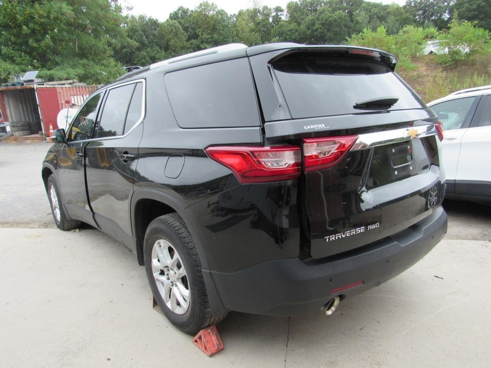 TRAVERSE 2018 Glove Box 1072814