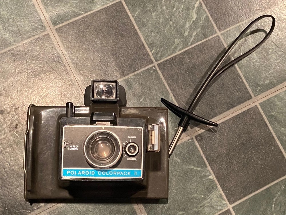 Vintage Polaroid Colorpack II Land Camera *Pre-Owned/Untested* d2