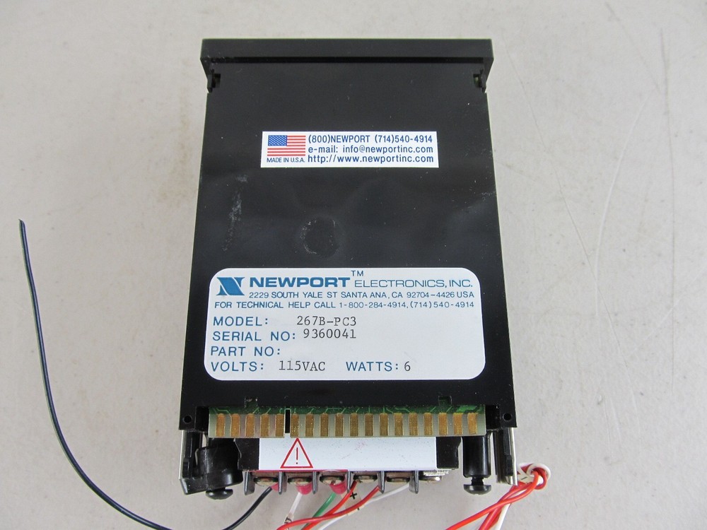 Newport Controller Temperature Pyrometer 267B-PC3