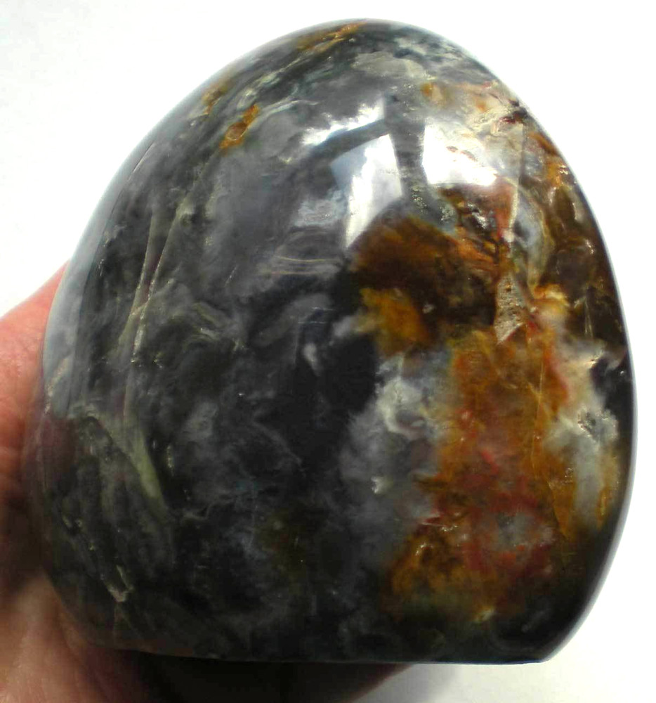 Violet Agate Standing Stone - Madagascar sc896