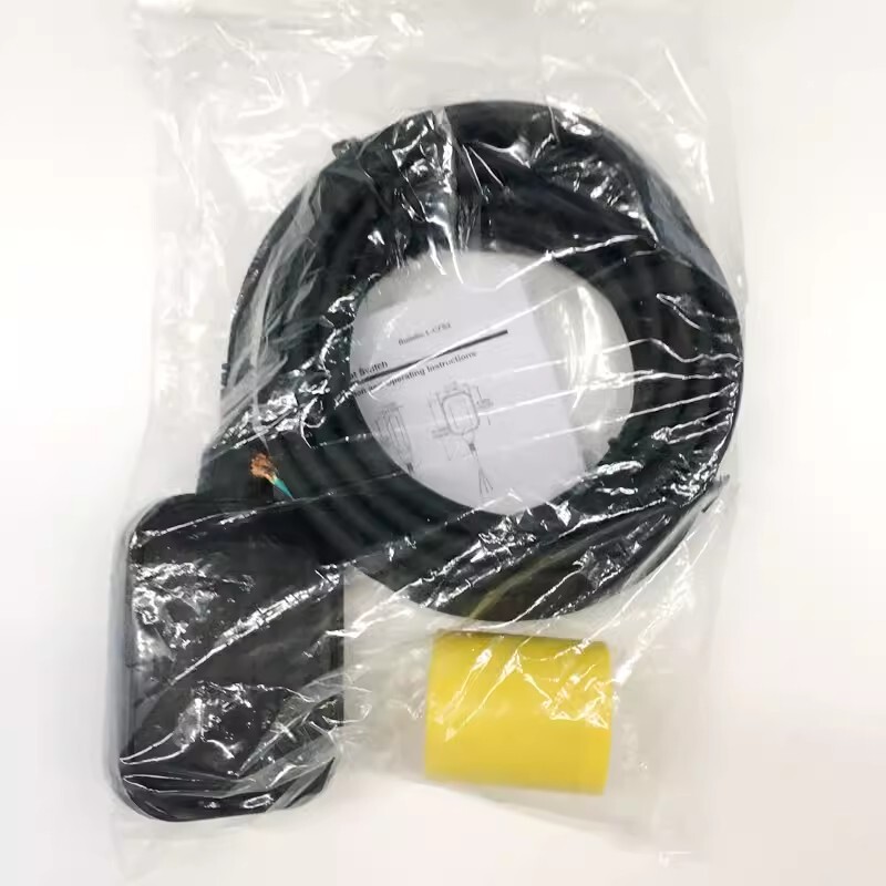 1pcs Dwyer CFS2-DNBPN-10 Cable Float Liquid Level Switch