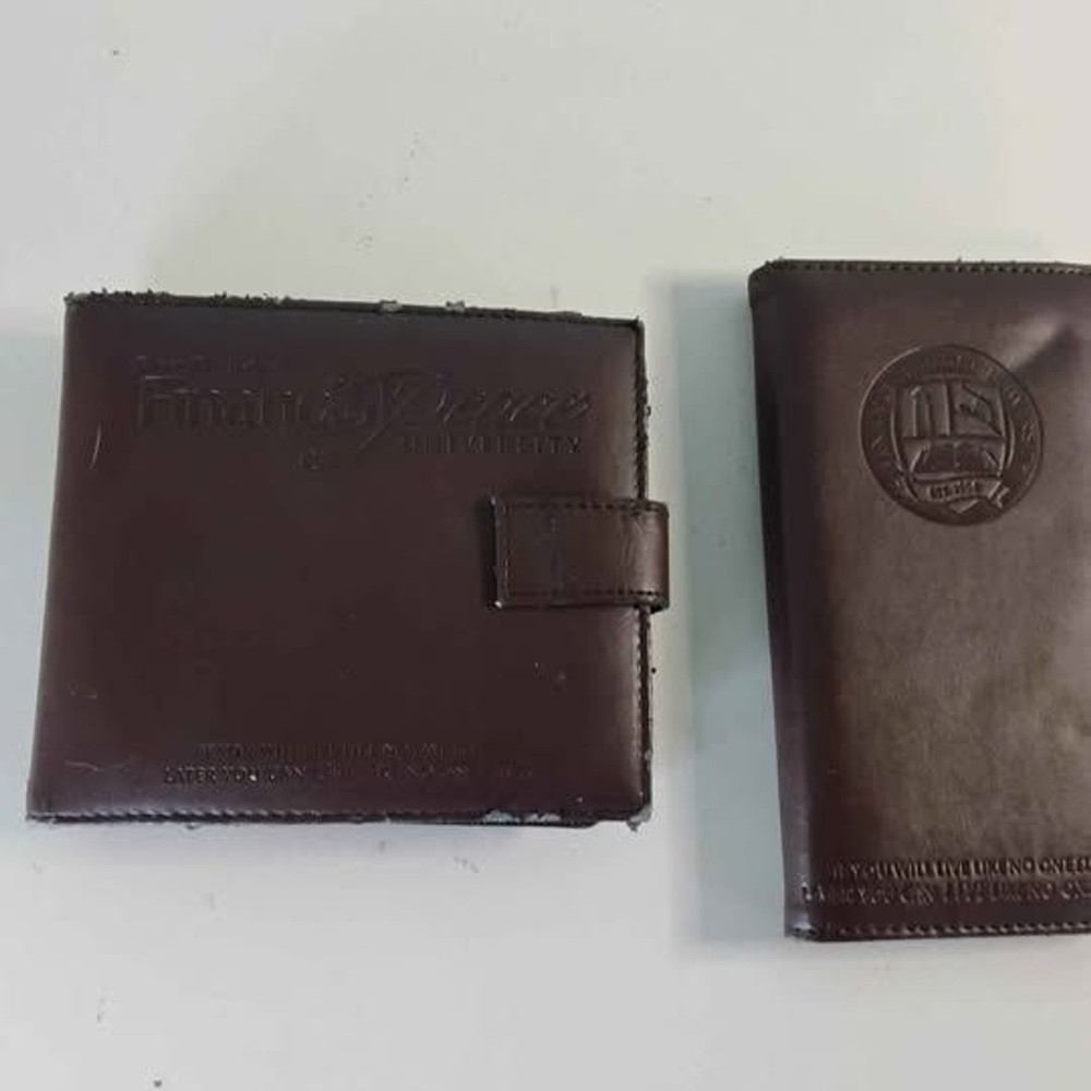 Dave Ramsey's Financial Peace CD's, case & Deluxe Executive Envelope System