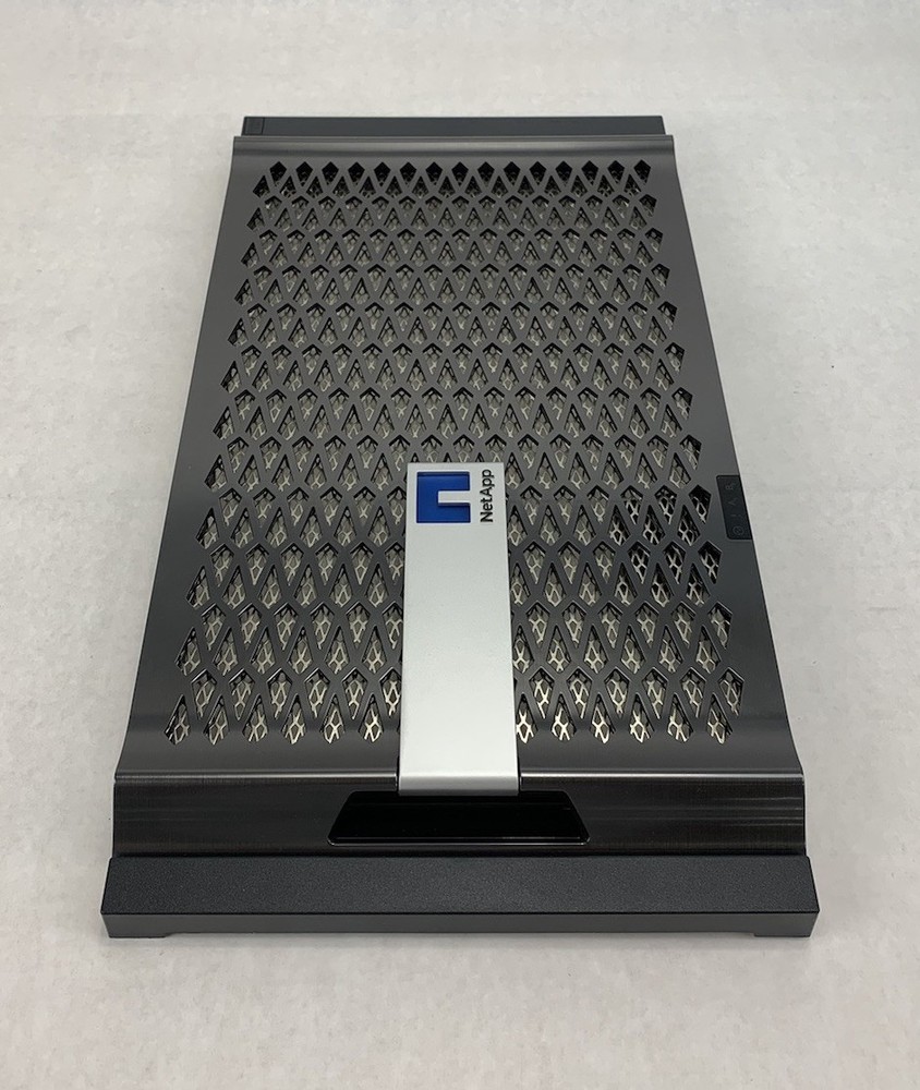 Netapp FAS8080 EX Server Front Cover
