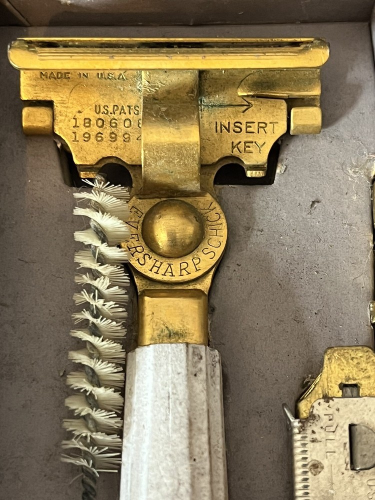 Vintage Eversharp Injector Razor with box NICE