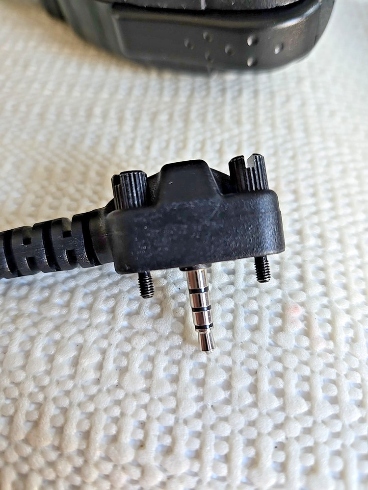 BEARCOM 1 PORT MICROPHONE FOR TWO WAY RADIO