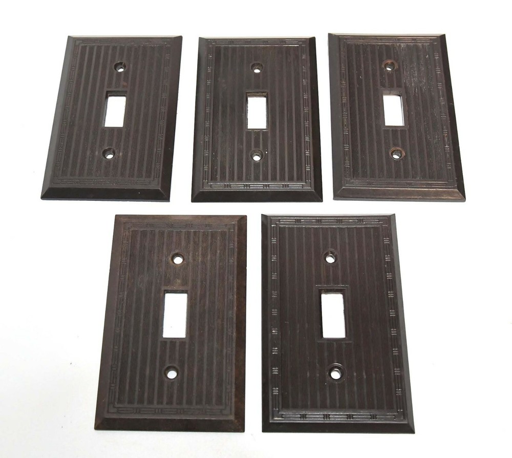 5 VINTAGE PLASTIC BAKELITE SWITCH PLATE COVERS