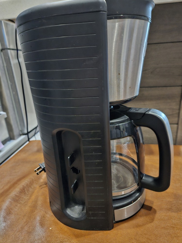 Ninja CE251 Coffeemaker 12-Cup Automatic Coffee Maker Pot Programmable Cafetière