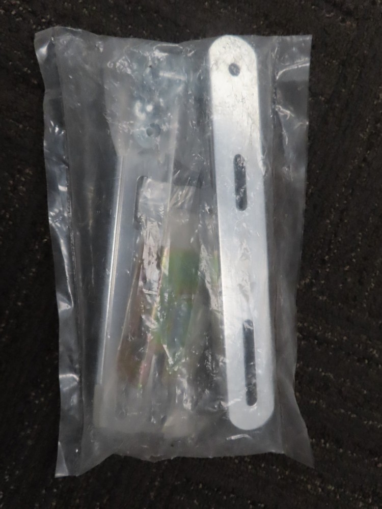 Notch Gecko - Tree Spikes -