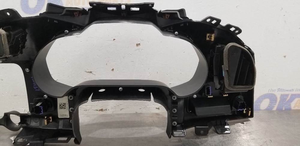 14 CHEVY CORVETTE C7 1LT DASH PANEL SPEEDOMETER RADIO TRIM BEZEL