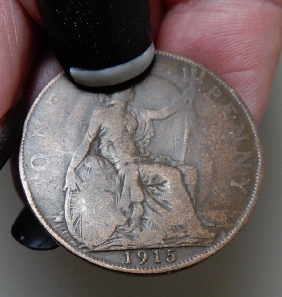 1915 Great Britain Half Penny Coin