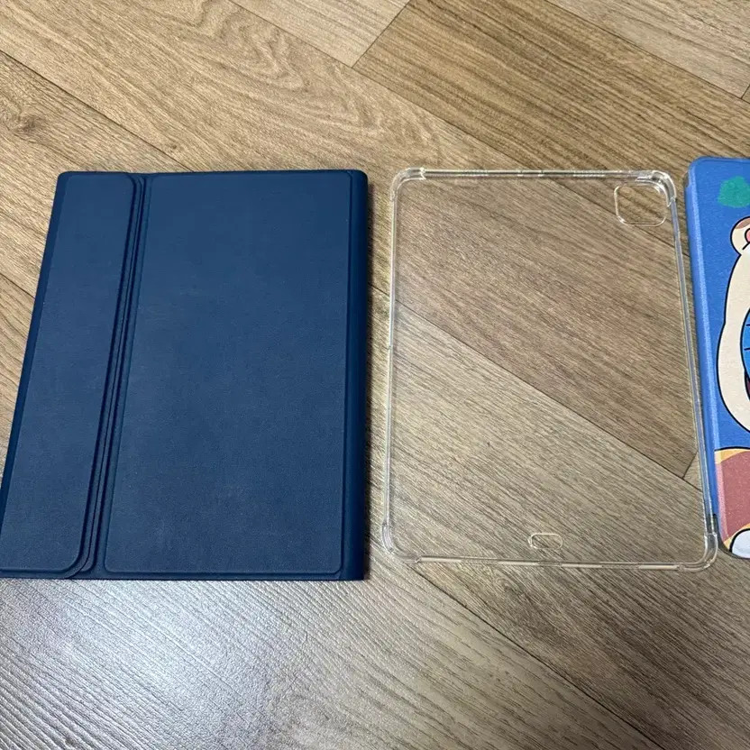 iPad Pro 11-inch M2 4th Gen Case Collection - Blue, Transparent, Doraemon, Tom &