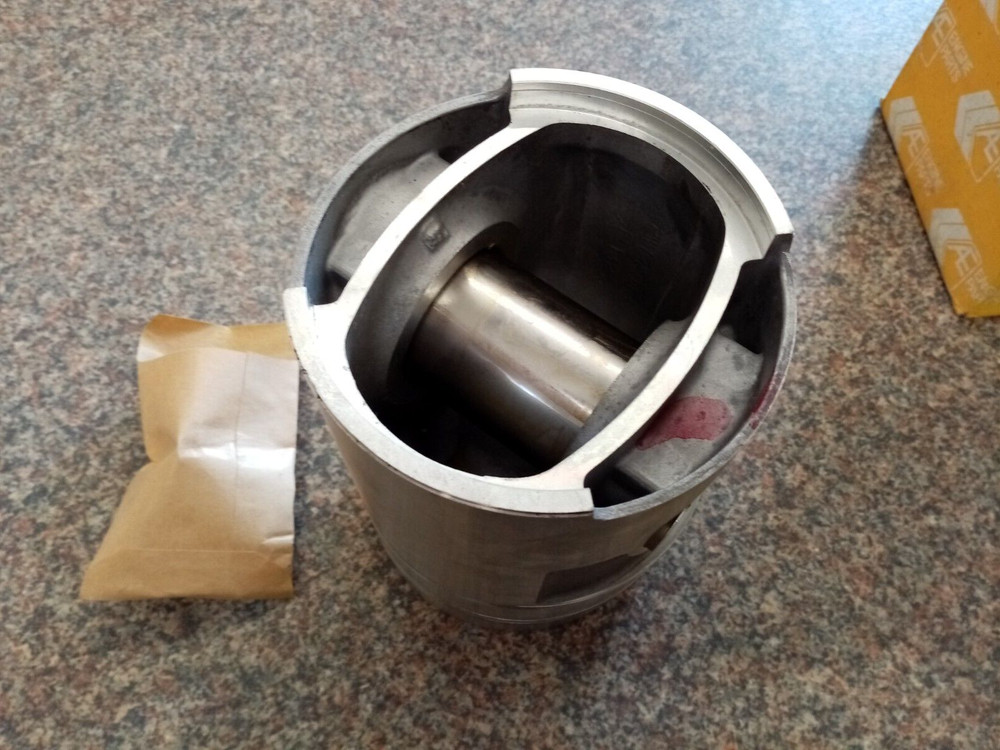 Gardner HLX HLXB Piston kit STD or 030"